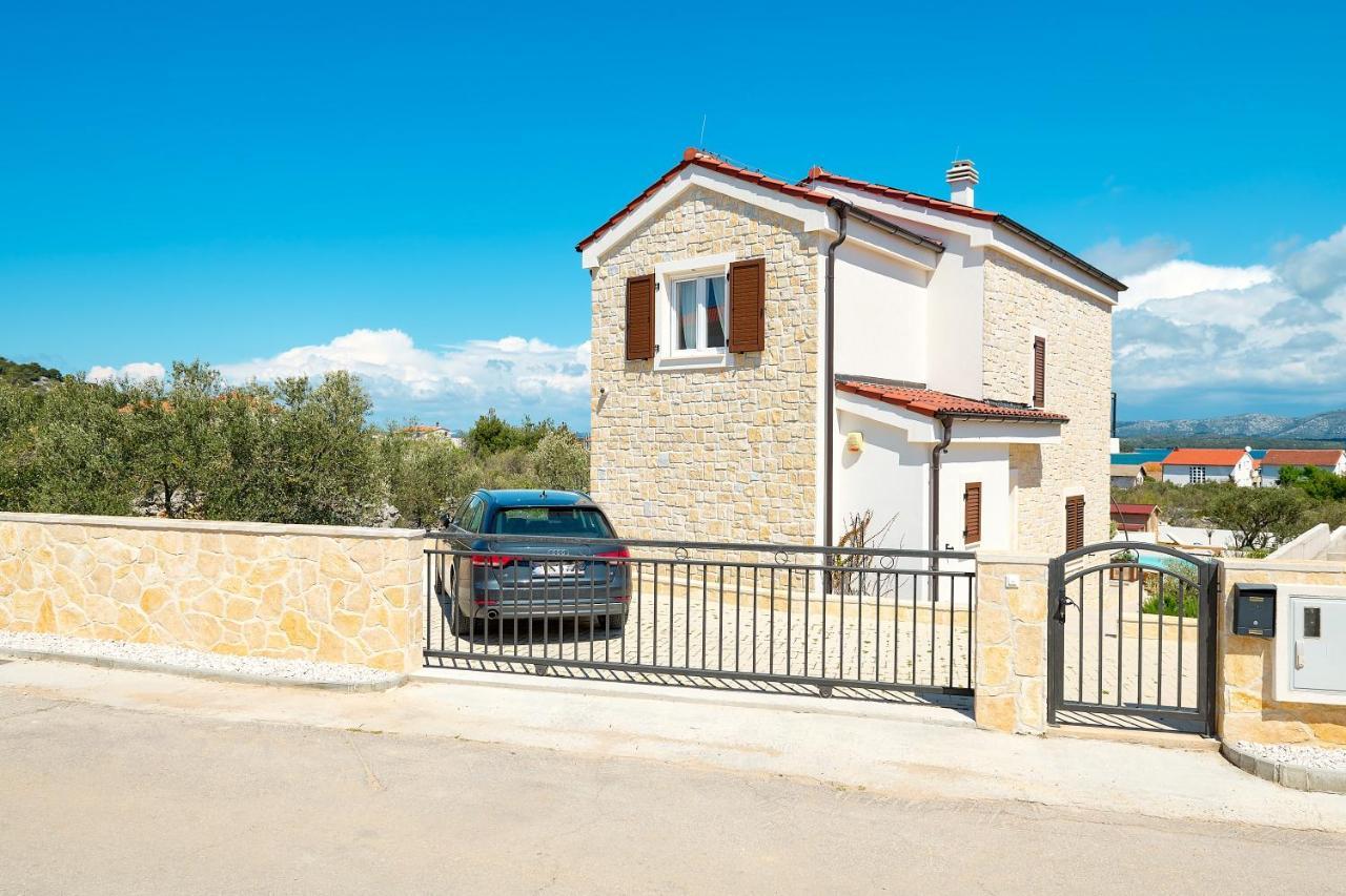Sun Spalato Villa Cikas مورتير المظهر الخارجي الصورة